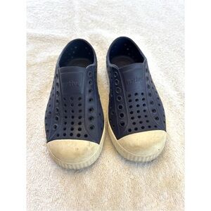 Native navy blue children’s Slip-On Shoes water play sports size 9 kids summer